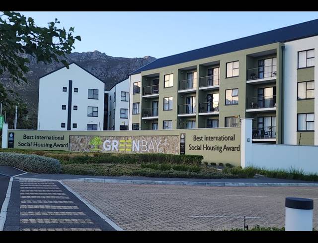 3 BEDROOM APARTMENT TO LET IN FIRLANDS